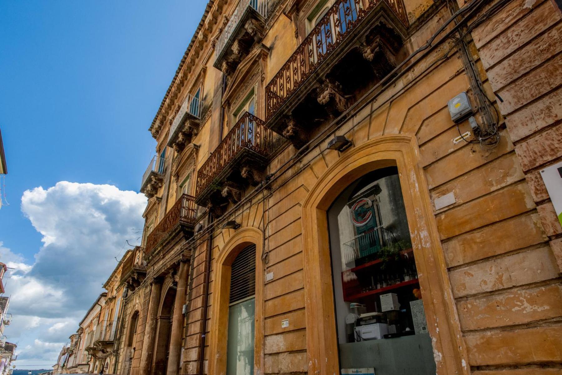 Palazzo D'Arte - Luxury Home - Ragusa Centro Екстер'єр фото